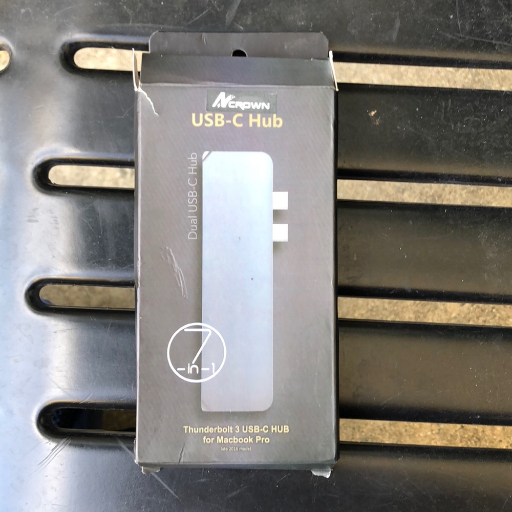 USB c hub for MacBook Pro